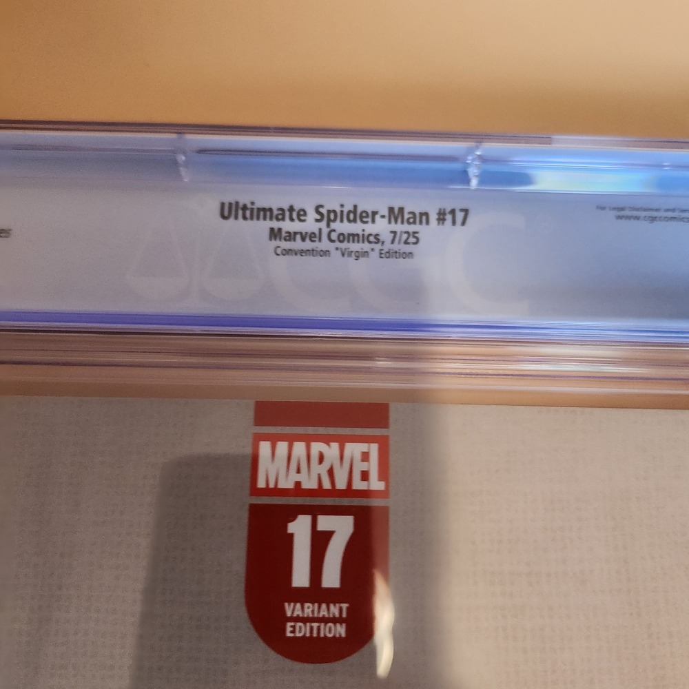 Ultimate‎ Spider-Man #17 Virgin Edition CGC 9.8 - Picture 5 of 6